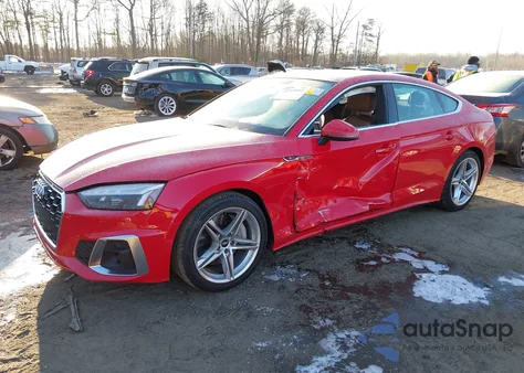 2021 Audi A5 Sportback Premium Plus 45 Tfsi Quattro S Tronic z USA, uszkodzony, nr VIN WAUFACF53MA062727